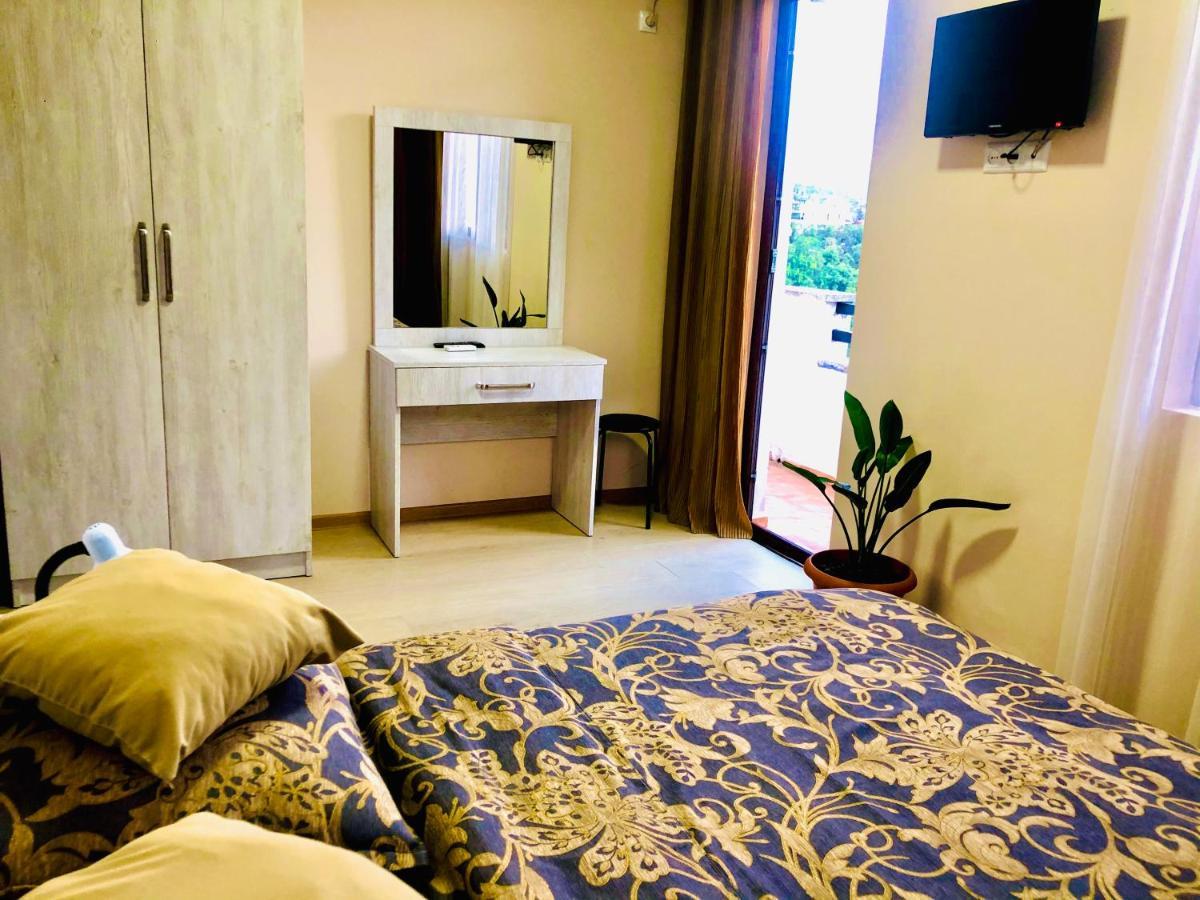 Hotel Holiday House Green Cape Batumi Mtsvane Kontskhi Zewnętrze zdjęcie